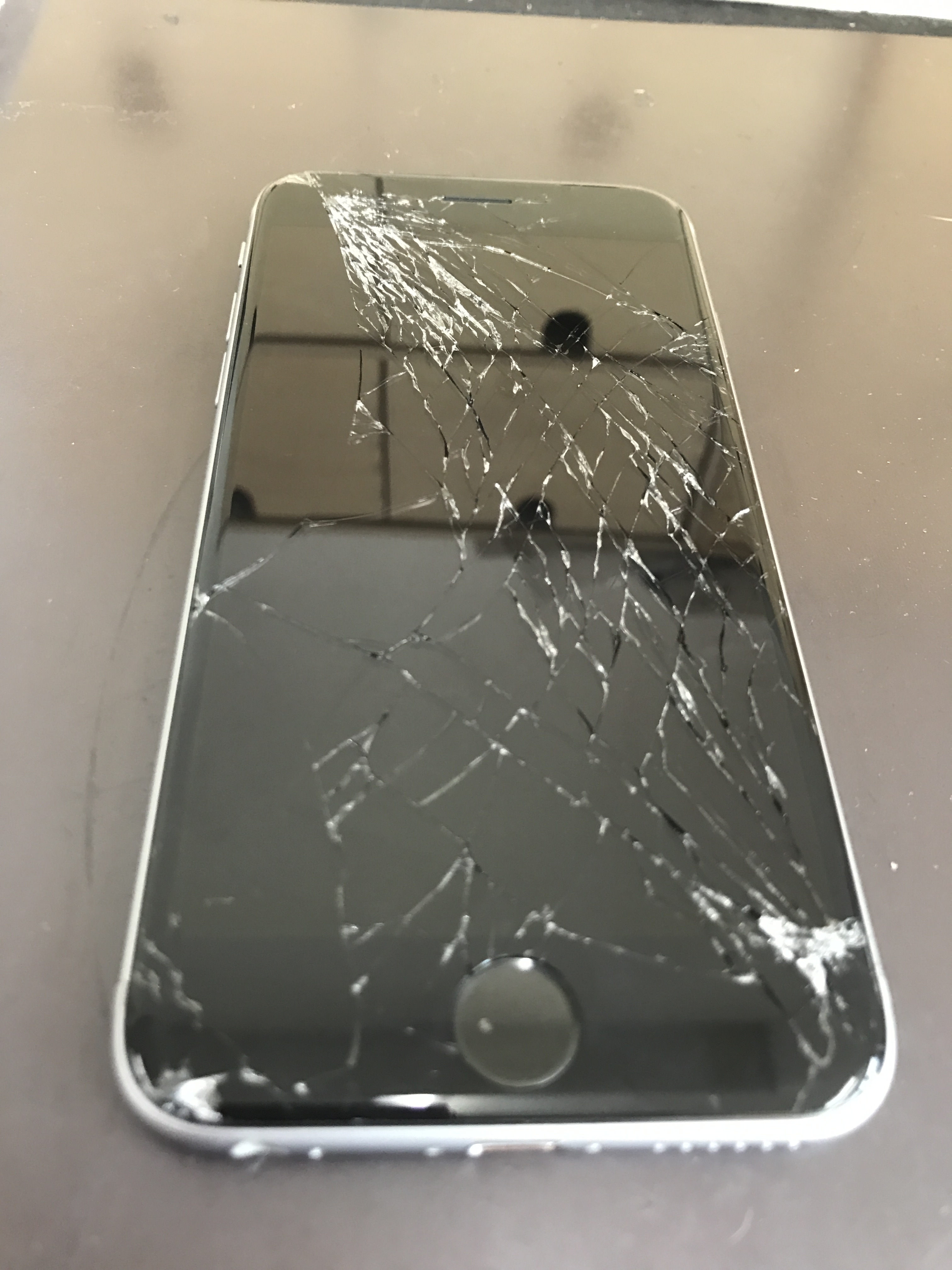 『iPhone 修理 須磨区』iPhoneの修理ならあいプロ三宮駅前店にお任せ！