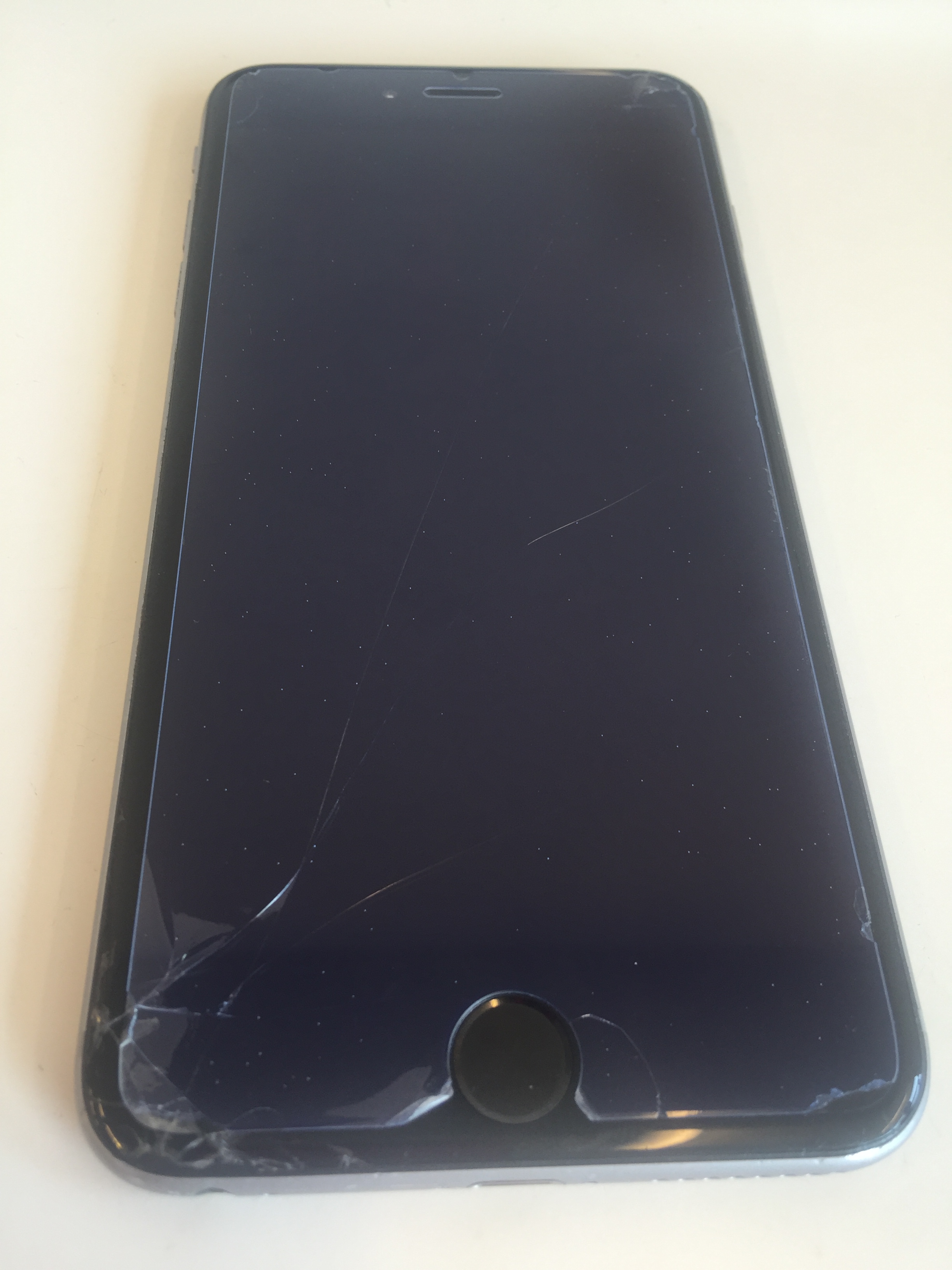 『iPhone 修理 北区』iPhone修理ならあいプロ三宮駅前店へ！