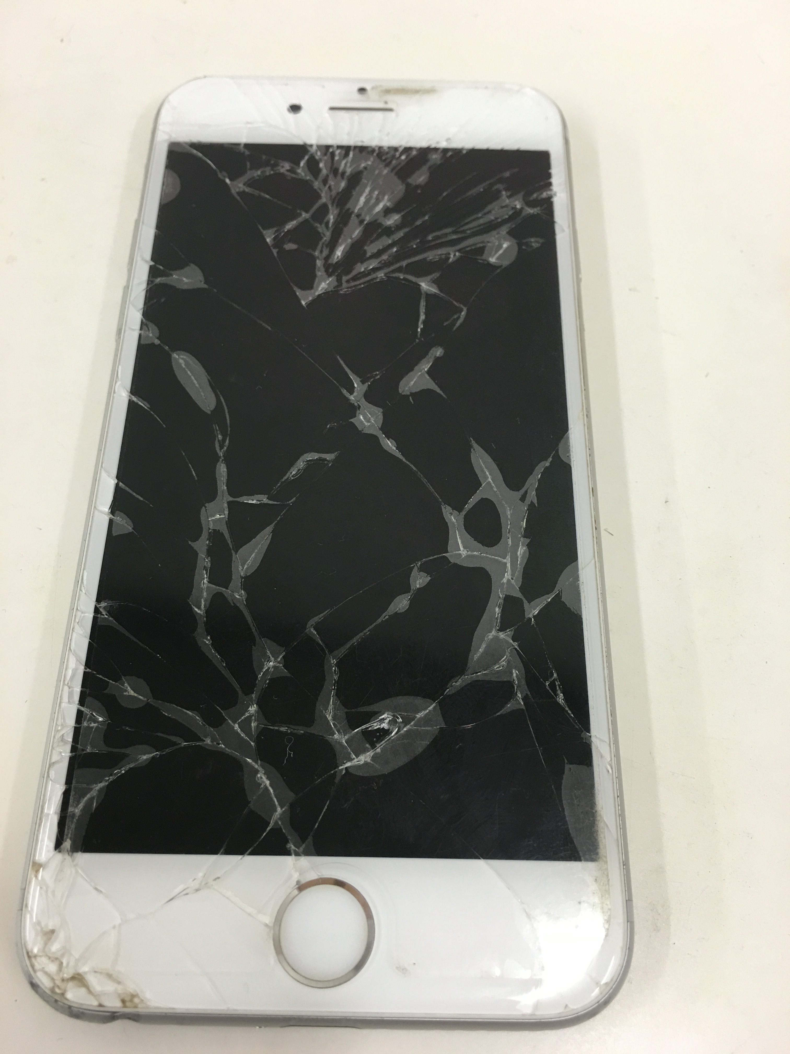 【iPhone 修理 若葉区】千葉県でiPhoneの修理をするならあいプロ四街道店へ！