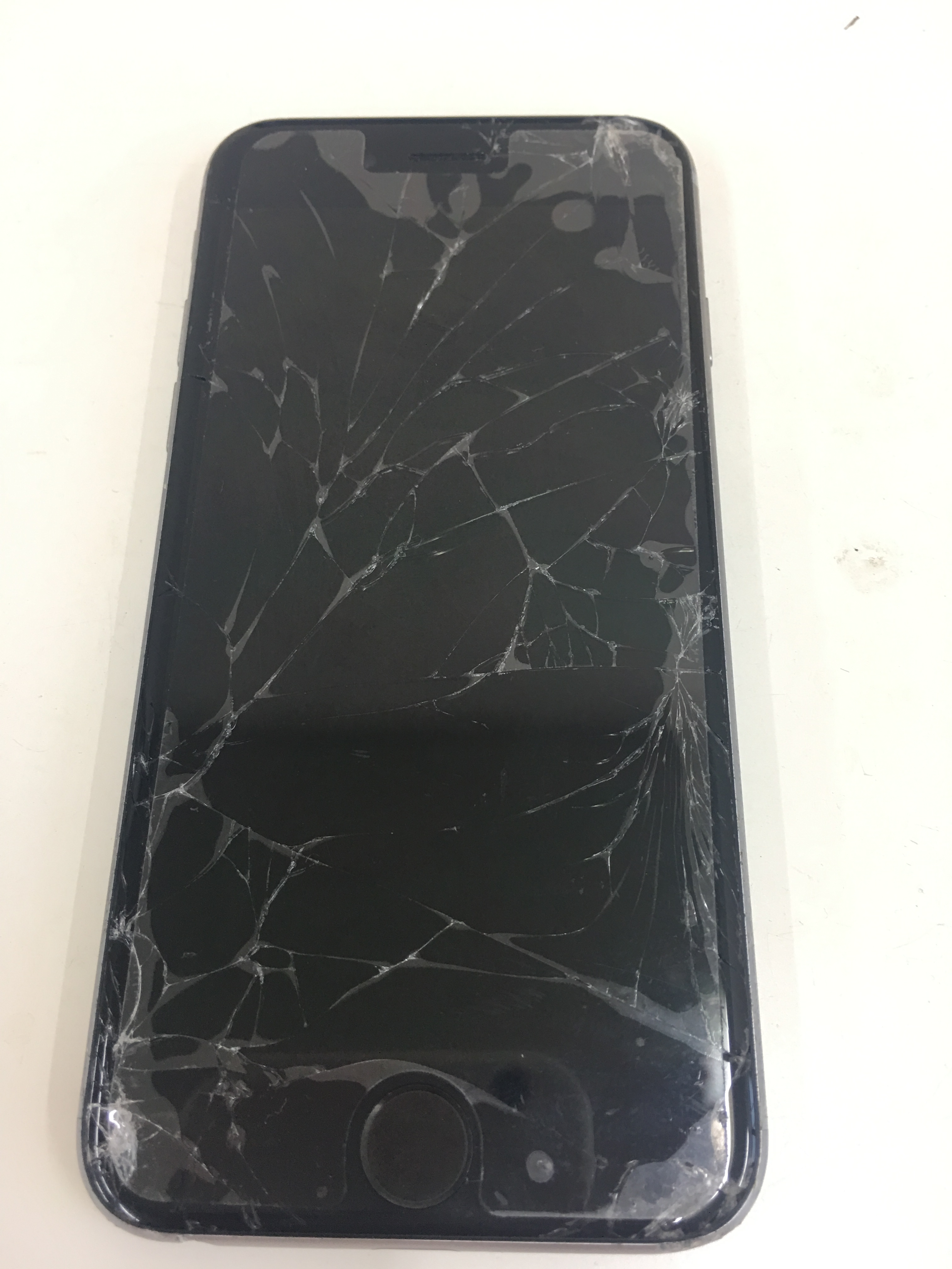 『スマホ　修理　三宮』iPhone修理ならあいプロ三宮駅前店！キャンペーン実施中！