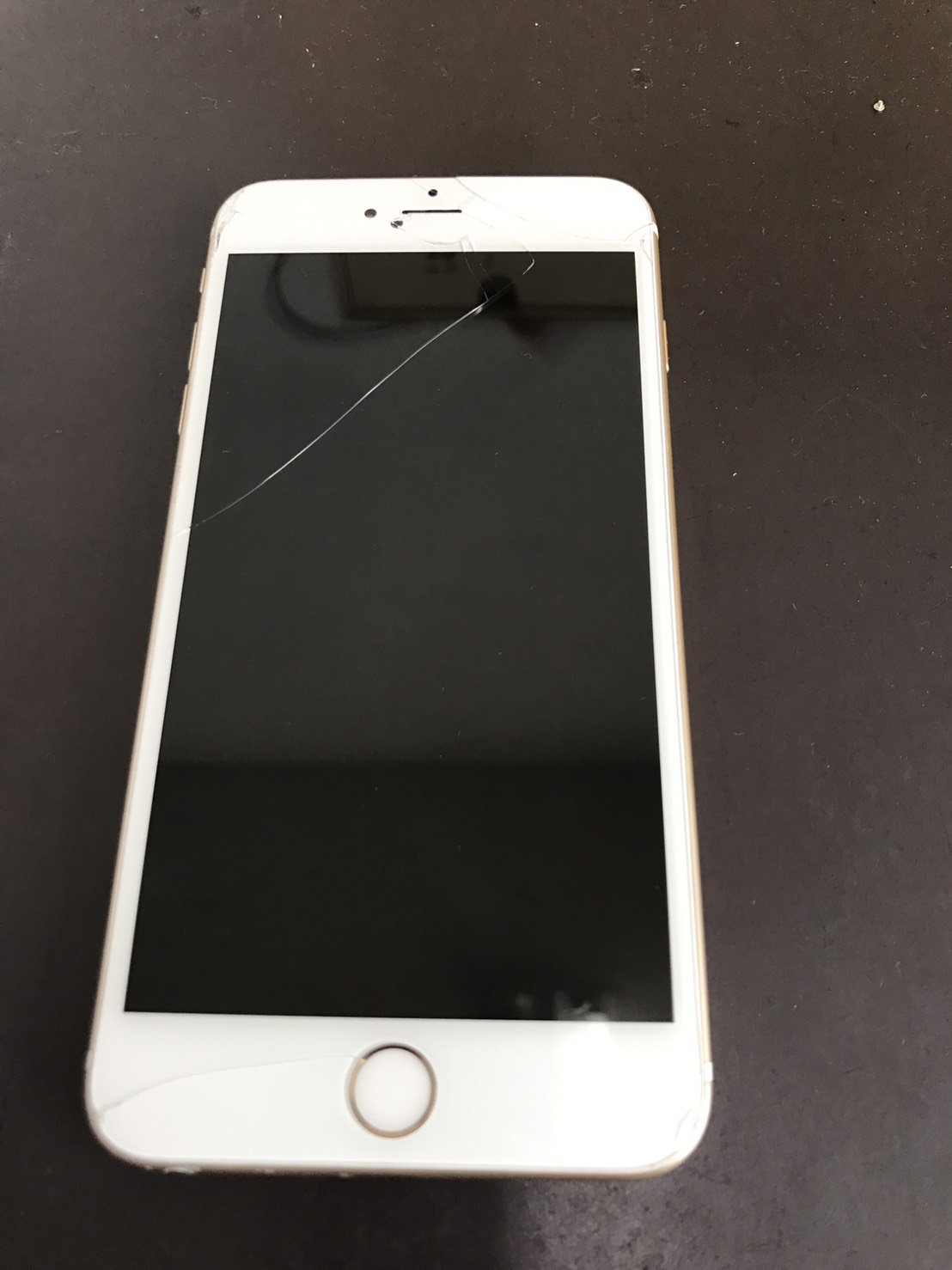 「iPhone 修理 須磨区」キャンペーンたくさんあります！！iPhoneの修理ならアイプロ三宮駅前店！！