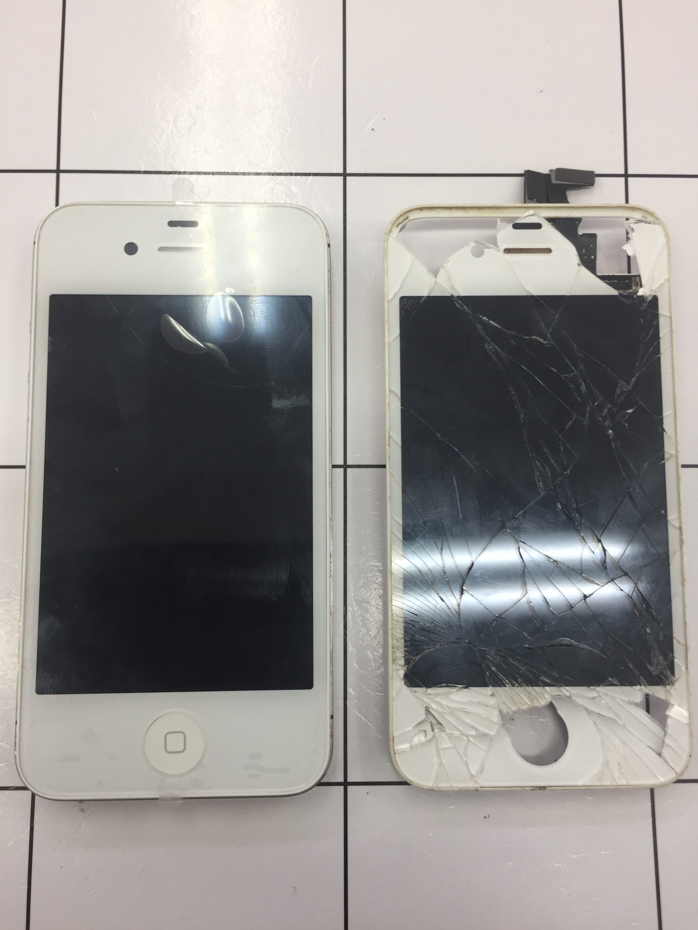 【iPhone 修理 甲府】iPhone4Sの修理もできます！！あいプロ甲府店なら即日最安値修理！！