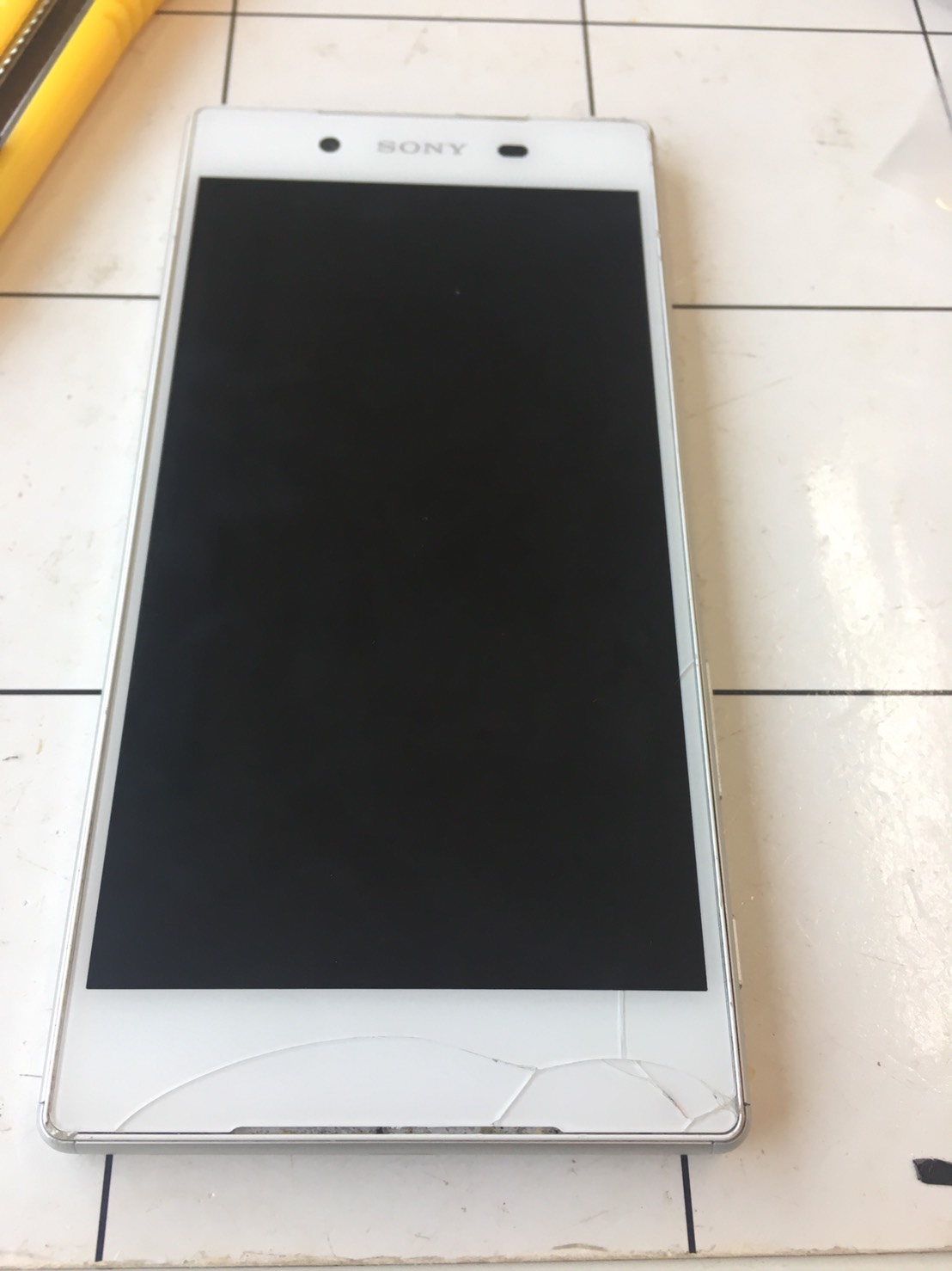 「Xperia　修理　垂水区」　バッテリー交換修理値下げしました！！！是非お越しください！