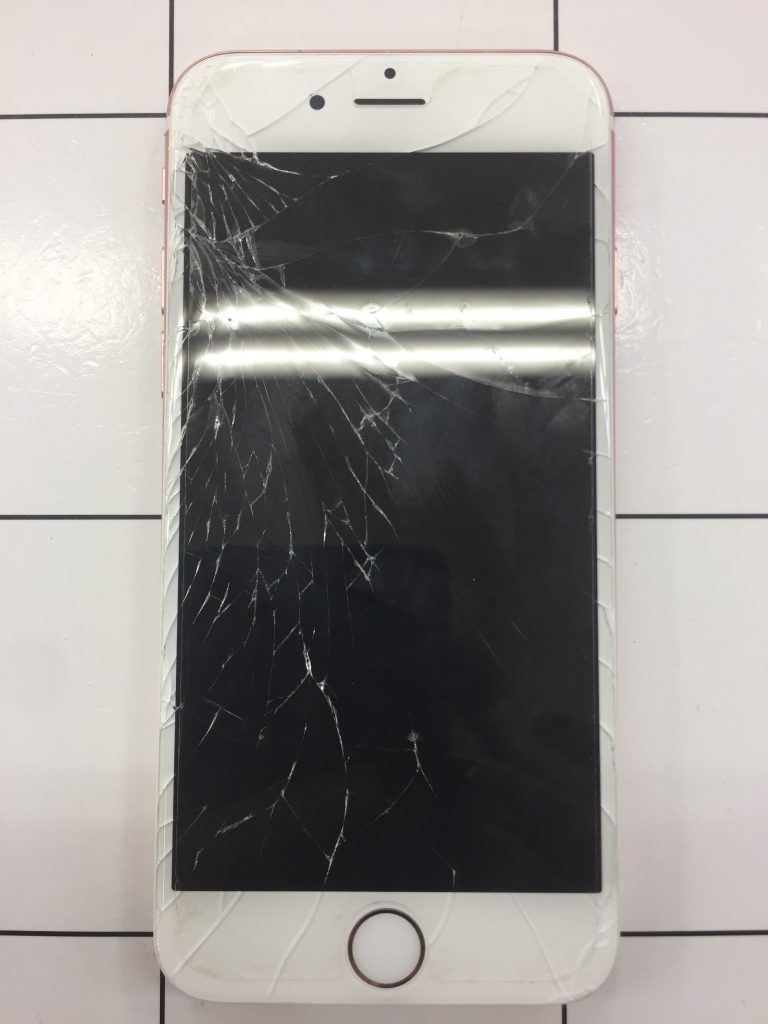 【iPhone 修理 甲府】iPhoneを山梨最安値で修理！！あいプロ甲府店！！