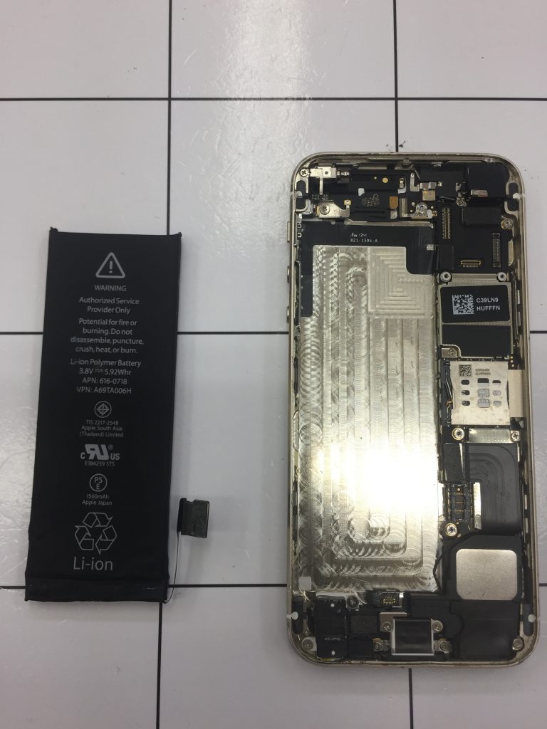 【スマホ 修理 甲府】あいプロ甲府店ではスマホのバッテリーを最安値で交換しています！