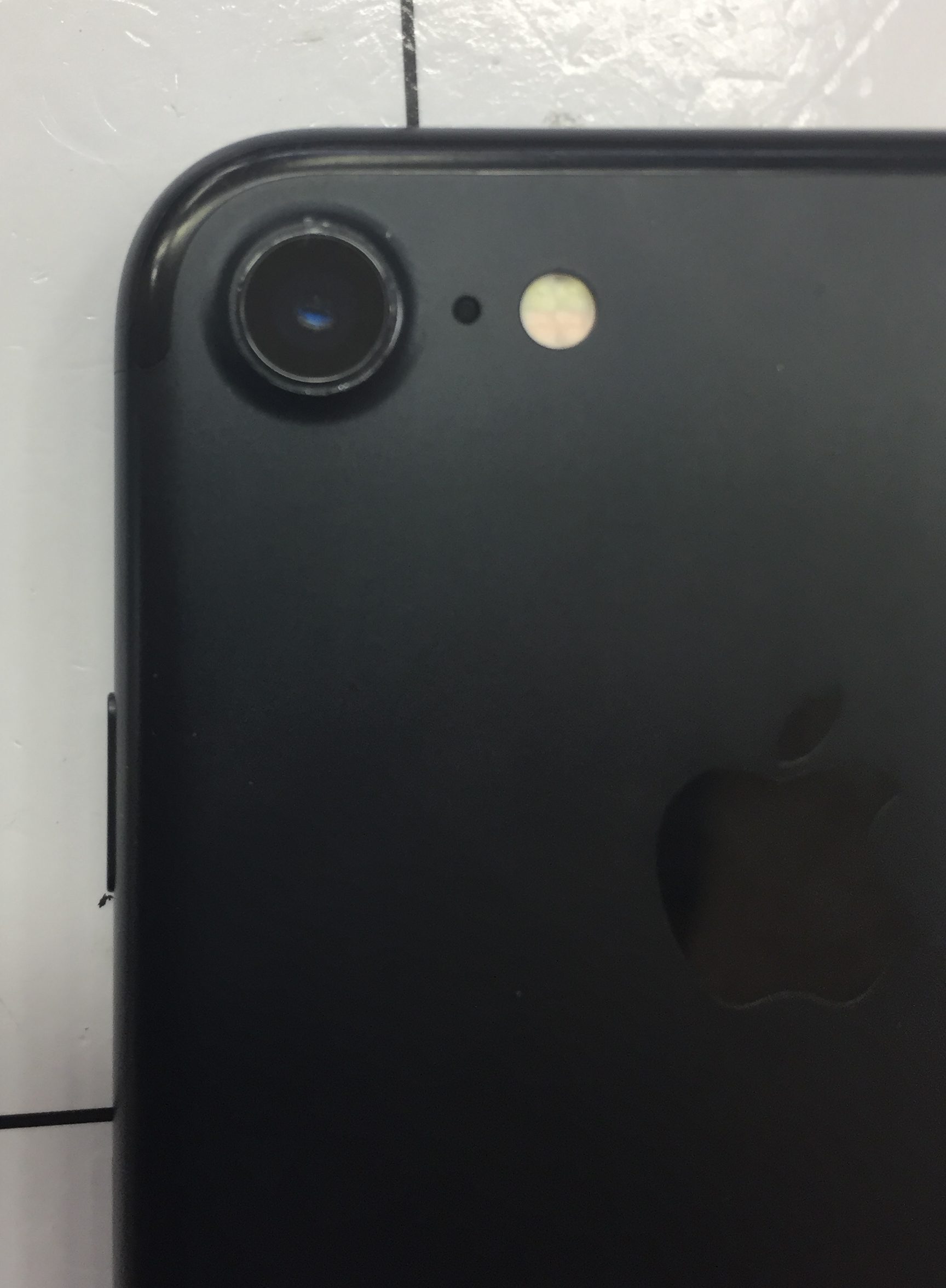 【スマホ 修理 山梨】山梨県内でiPhone7アウトカメラレンズが修理できるのはあいプロ甲府店だけ！！