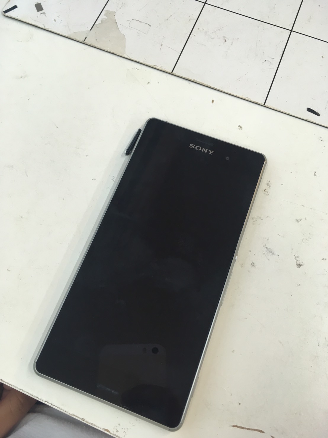 「Xperia　修理　加古川市」　Xperiaの画面交換修理お安くなっております！！ぜひあいプロ三宮駅前店へ！！