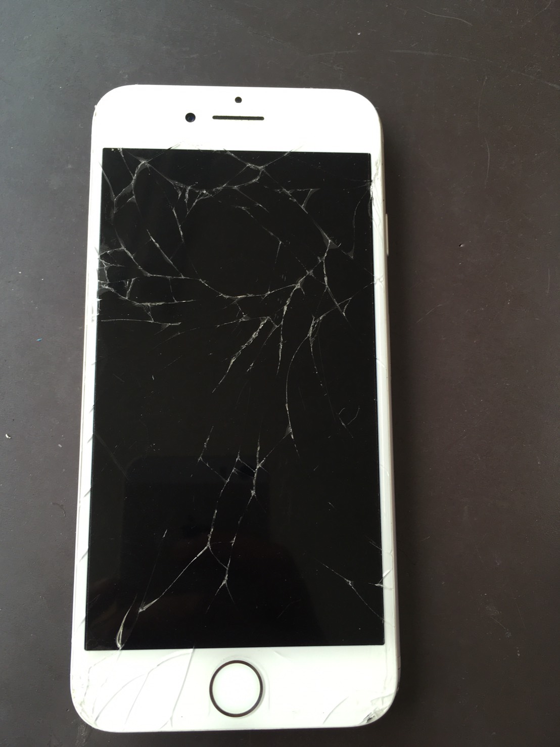 「iPhone　修理　灘区」　水没復旧修理について！！あいプロ三宮駅前店へお越しください！